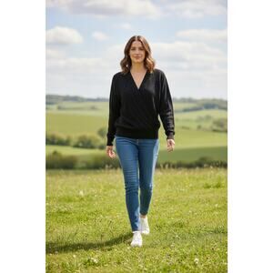 Vintage Rochelle Sweater Wrap Womens Small Black Beaded Shoulder Pads 80s